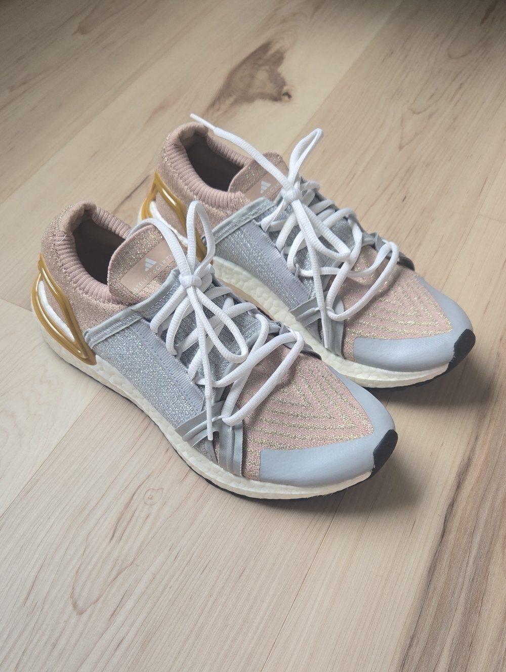 adidas Ultra Boost DNA Stella McCartney, Desert Dune, Size 8